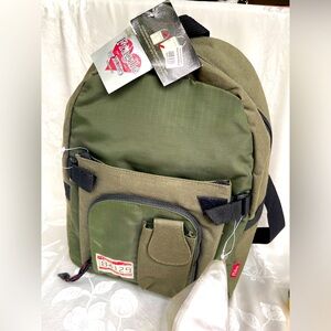 Fragile by XOXO backpack NWT
Fun and comfortable army green